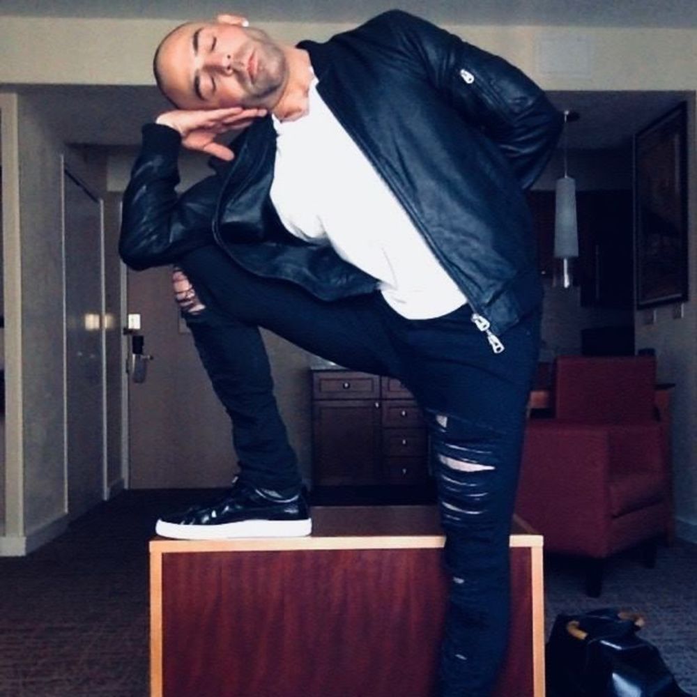 Meet your Posher, Luis